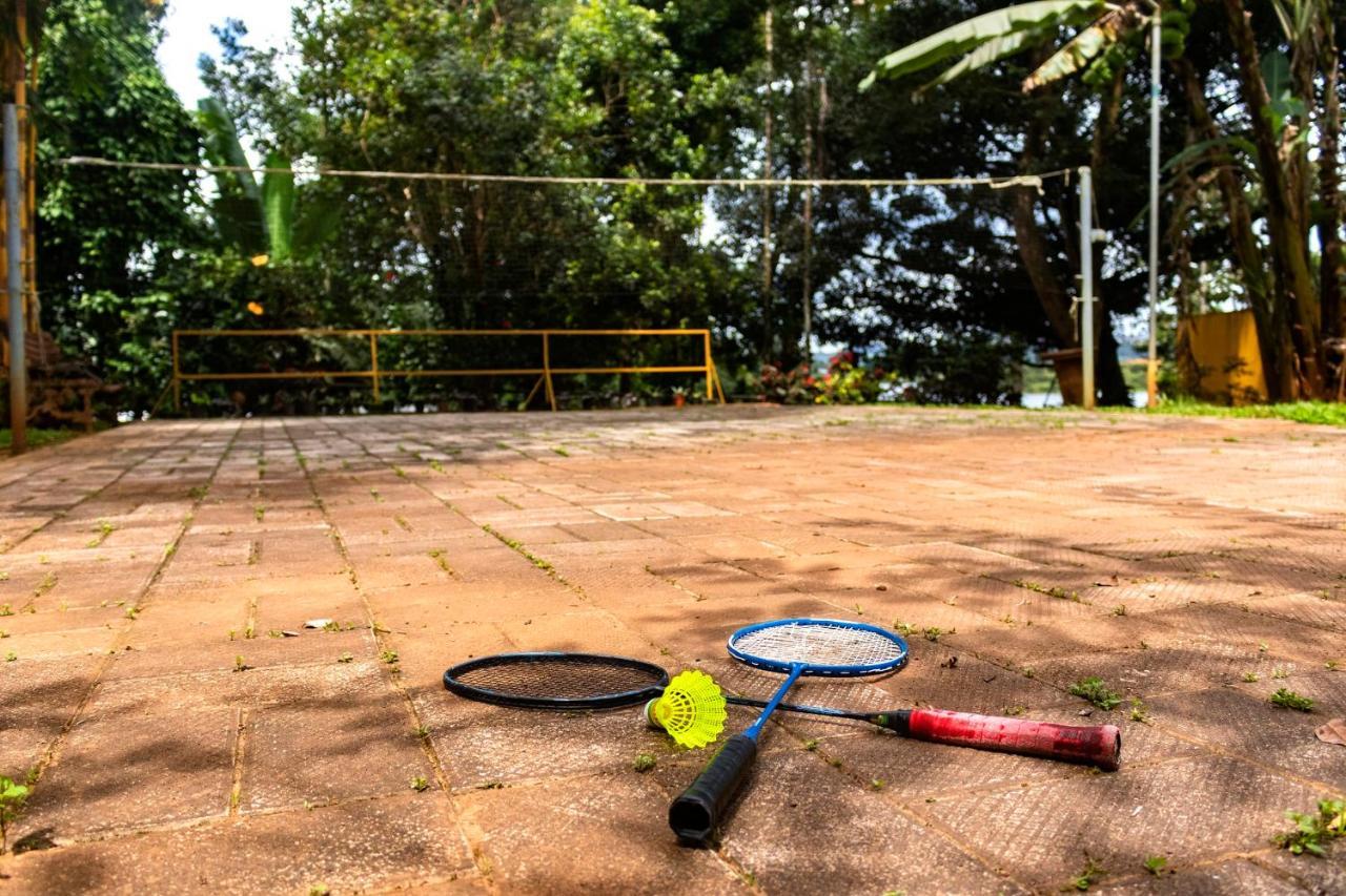Karapuzha Village Resort Vajanad Kültér fotó