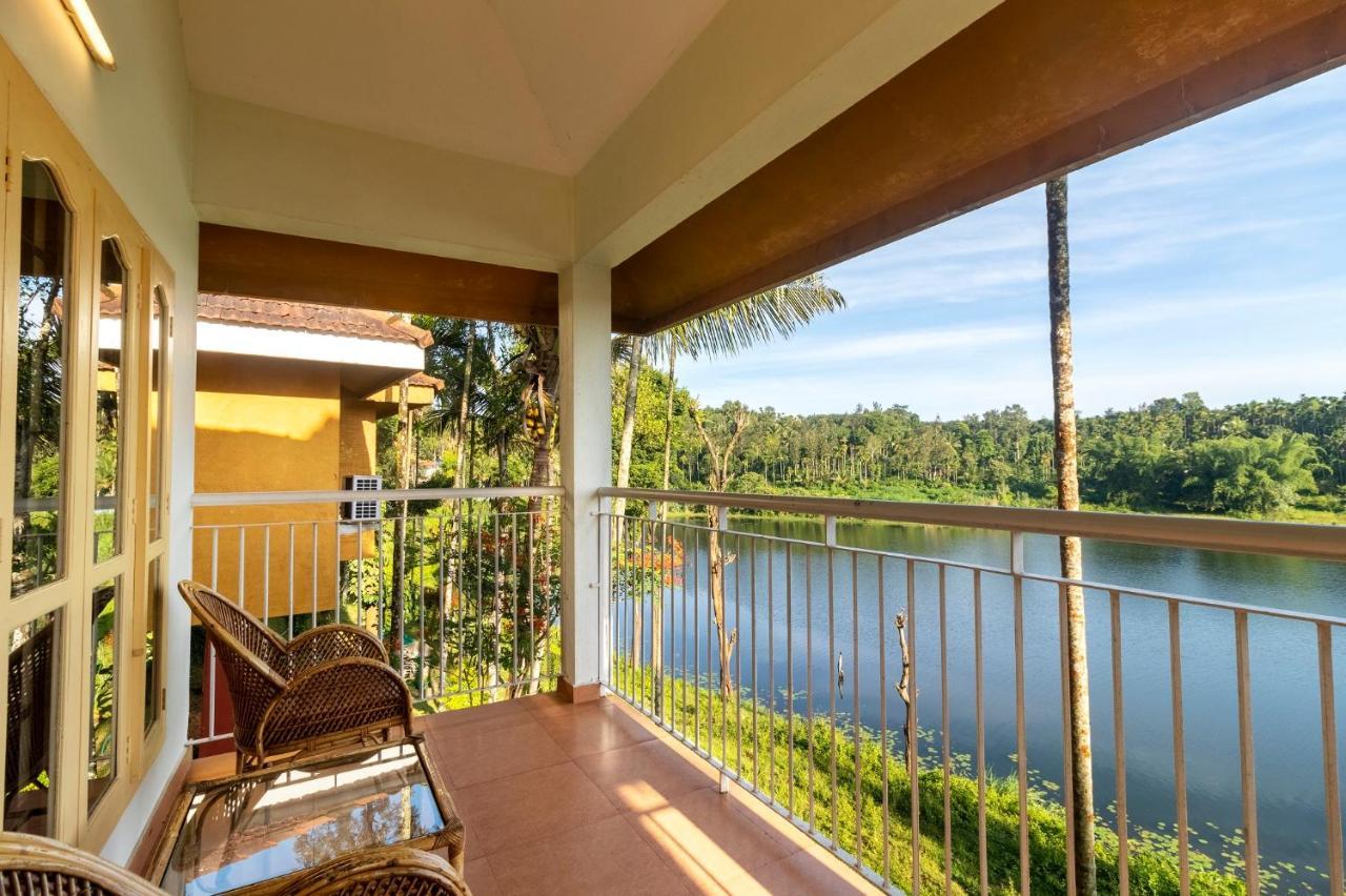 Karapuzha Village Resort Vajanad Kültér fotó
